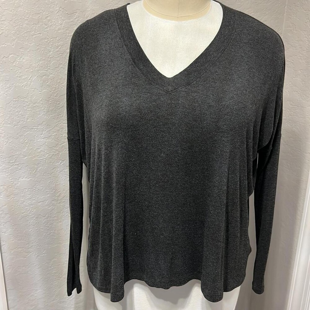Cabi Women's Grey Jumper